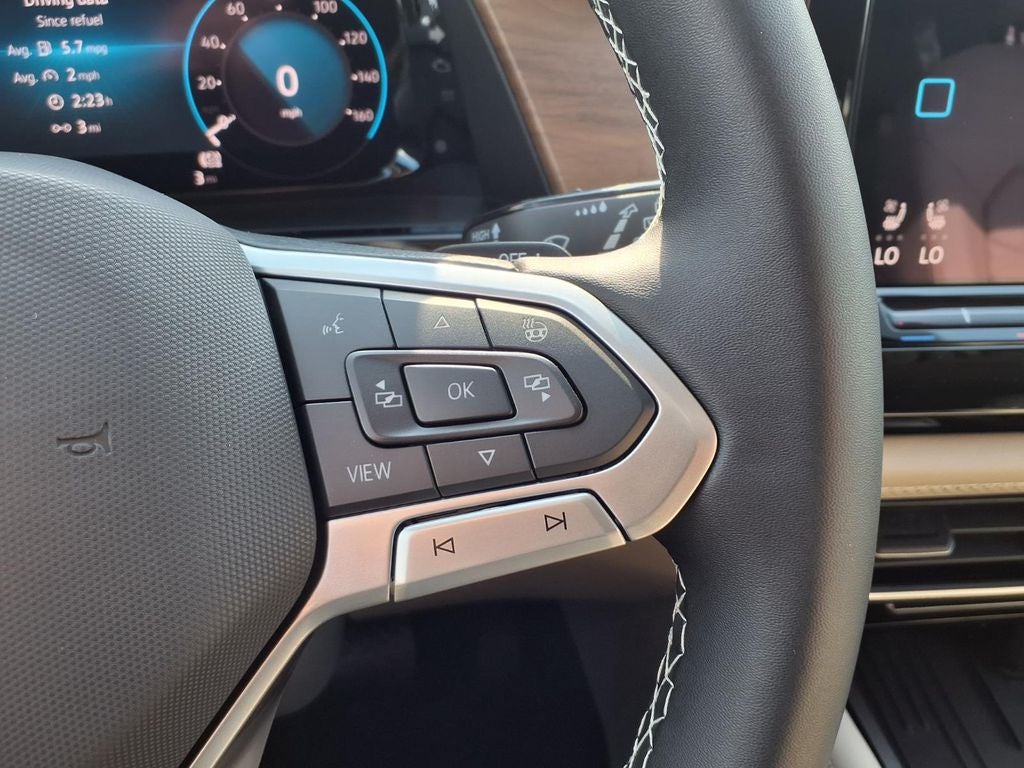 2026 Volkswagen Atlas SE w/Technology