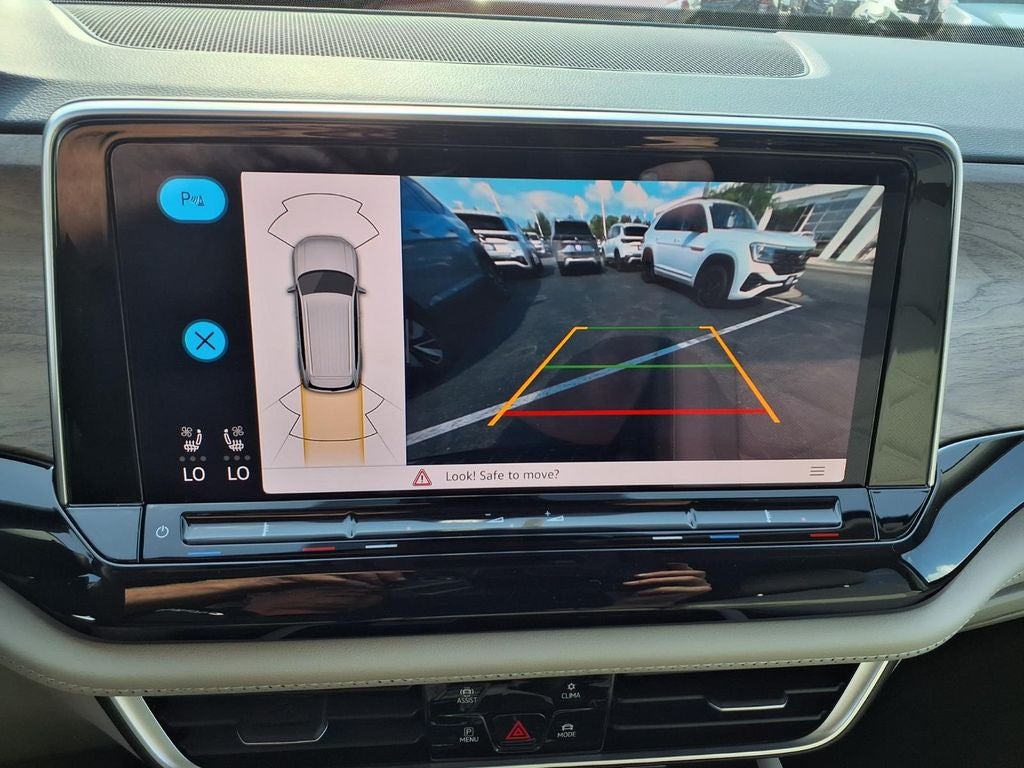 2026 Volkswagen Atlas SE w/Technology