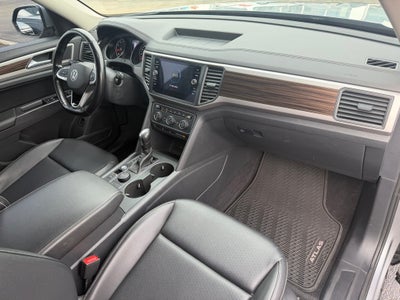 2021 Volkswagen Atlas 3.6L V6 SE w/Technology