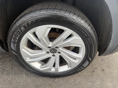 2021 Volkswagen Atlas 3.6L V6 SE w/Technology