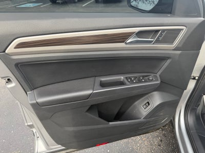 2021 Volkswagen Atlas 3.6L V6 SE w/Technology