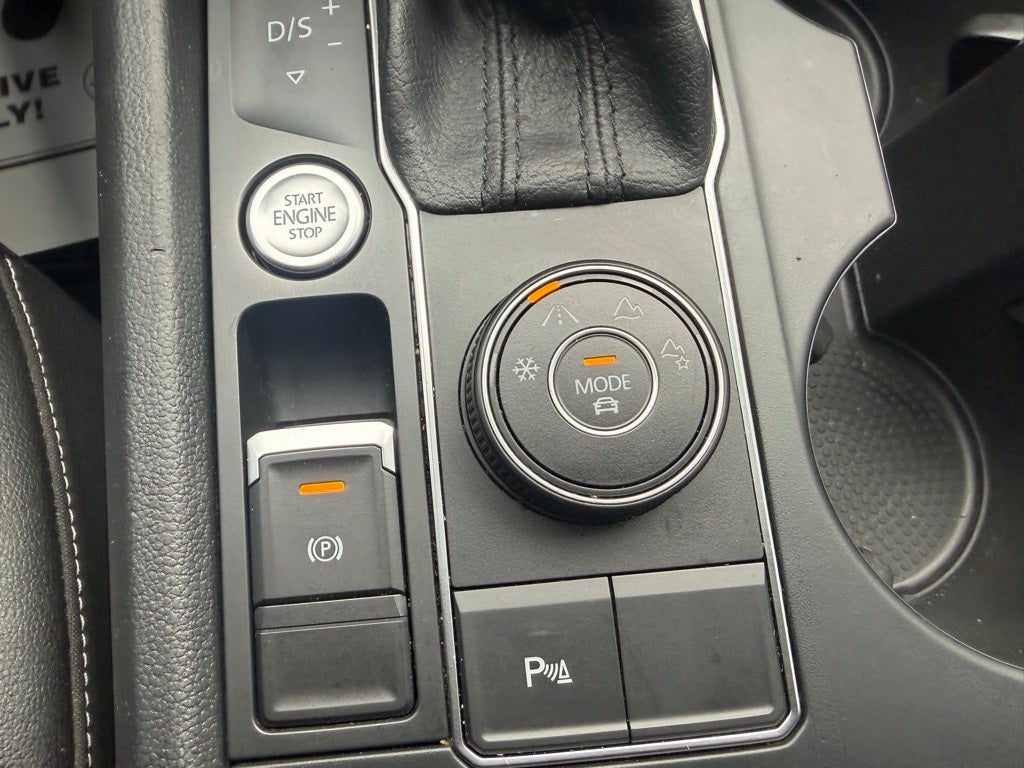 2021 Volkswagen Atlas 3.6L V6 SE w/Technology