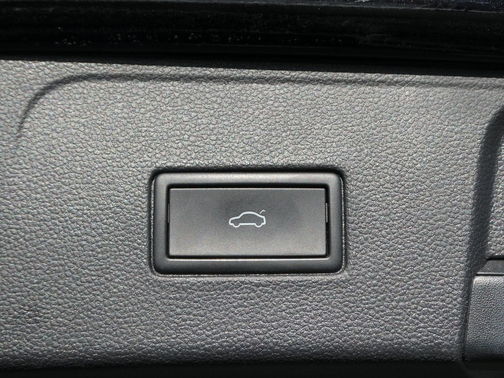 2022 Volkswagen Atlas 3.6L V6 SE w/Technology 4MOTION