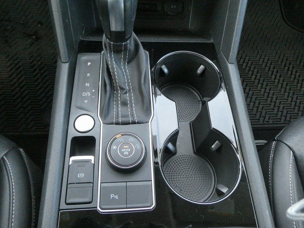 2022 Volkswagen Atlas 3.6L V6 SE w/Technology 4MOTION