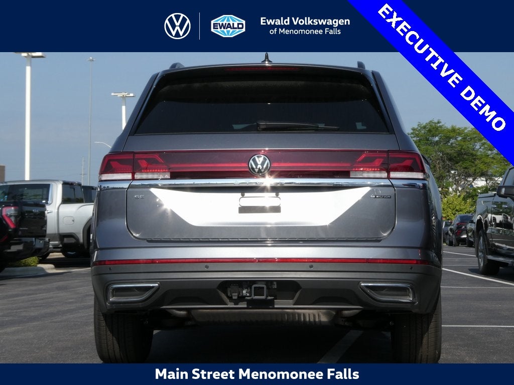 2025 Volkswagen Atlas 2.0T SE w/Technology