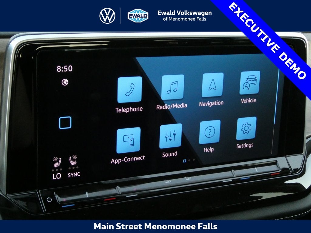 2025 Volkswagen Atlas 2.0T SE w/Technology