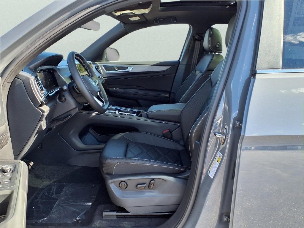 2026 Volkswagen Atlas Cross Sport SE w/Technology