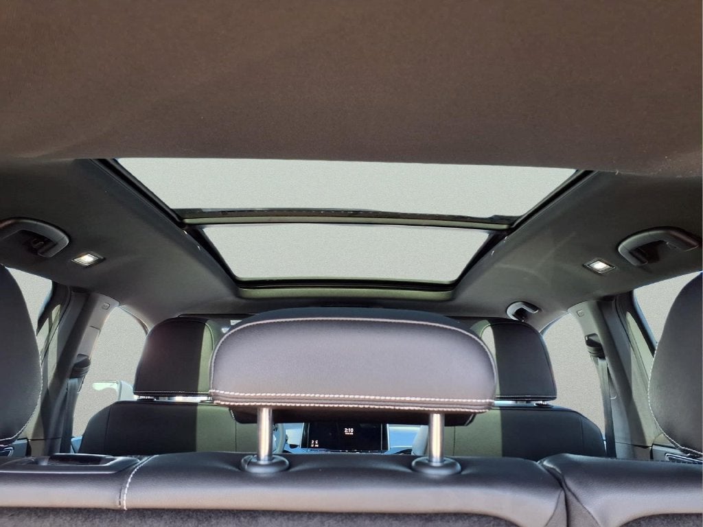 2026 Volkswagen Atlas Cross Sport SE w/Technology