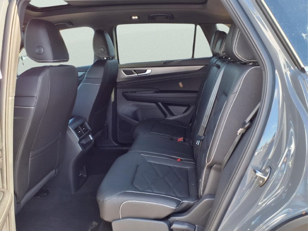 2026 Volkswagen Atlas Cross Sport SE w/Technology