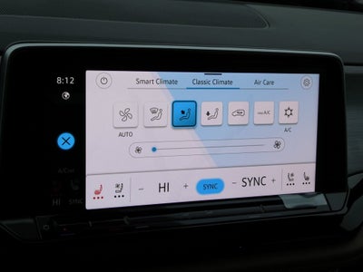 2026 Volkswagen Atlas Cross Sport 2.0T SE w/Technology