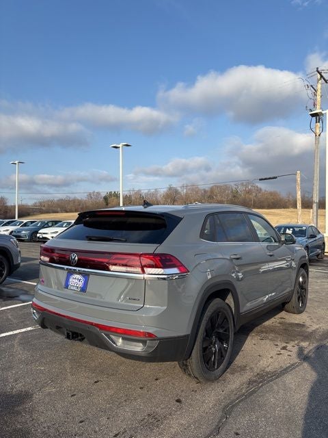 2026 Volkswagen Atlas Cross Sport 2.0T SE w/Technology