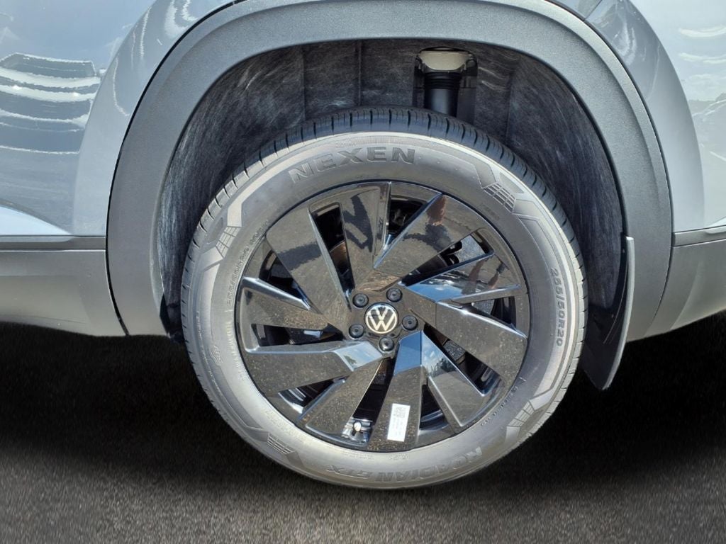 2026 Volkswagen Atlas Cross Sport SE w/Technology