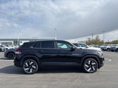 2026 Volkswagen Atlas Cross Sport 2.0T SE w/Technology