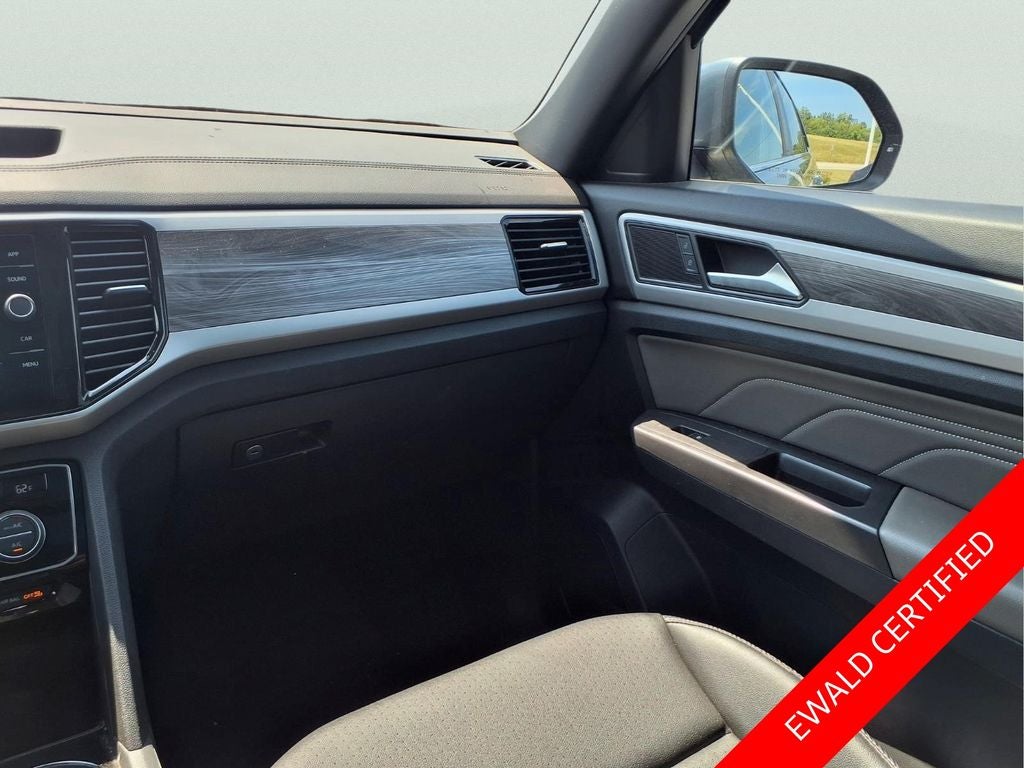 2023 Volkswagen Atlas Cross Sport 2.0T SE w/Technology