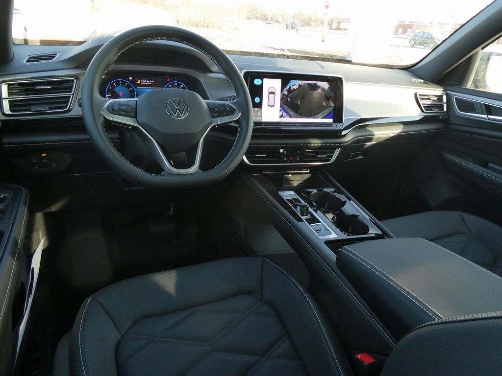 2026 Volkswagen Atlas Cross Sport 2.0T SE w/Technology