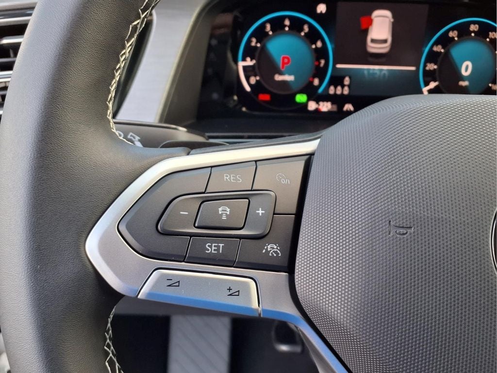2026 Volkswagen Atlas Cross Sport SE w/Technology
