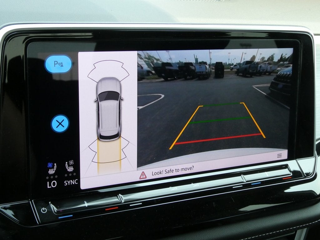 2025 Volkswagen Atlas Cross Sport 2.0T SE w/Technology