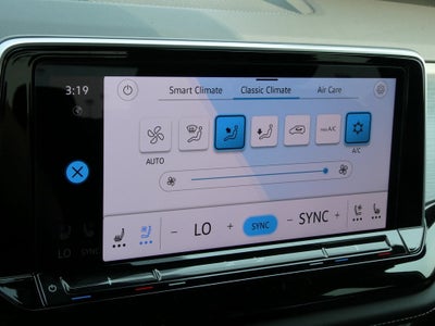 2025 Volkswagen Atlas Cross Sport 2.0T SE w/Technology