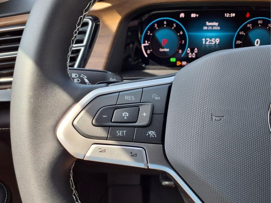 2026 Volkswagen Atlas SE w/Technology