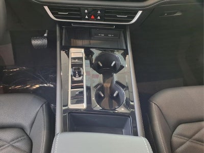 2026 Volkswagen Atlas SE w/Technology