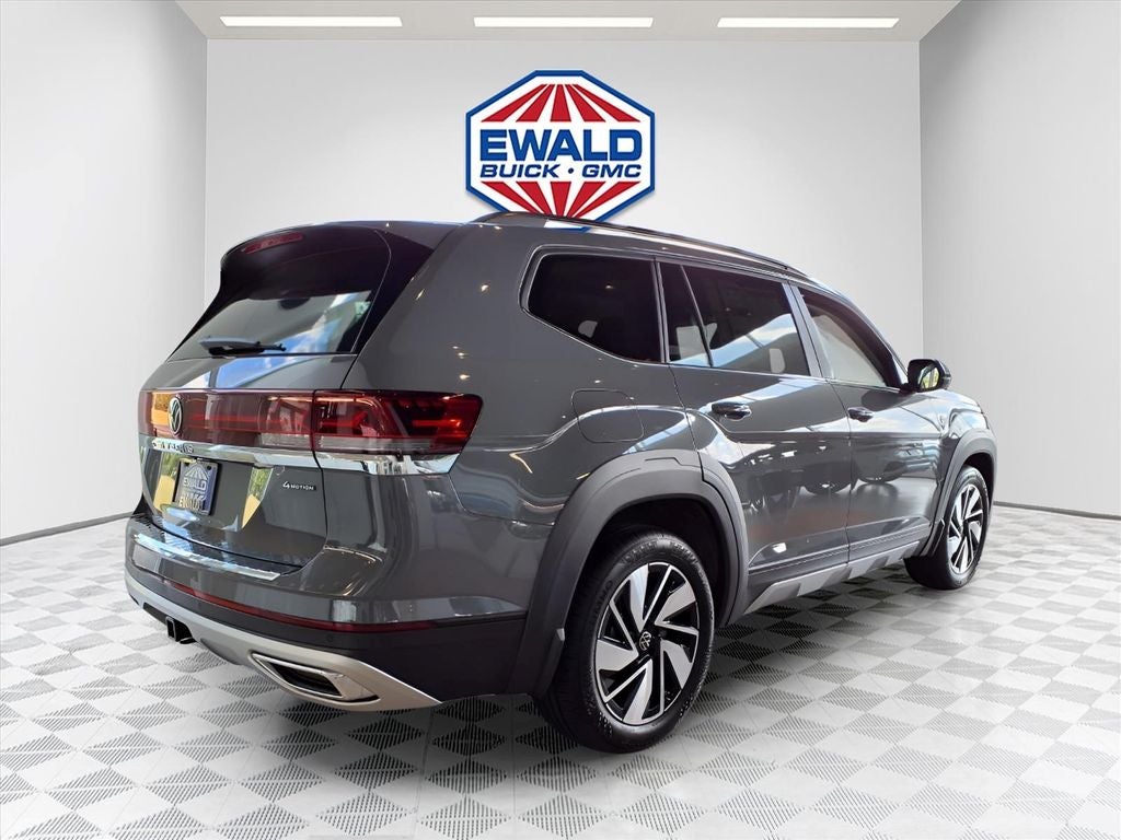 2026 Volkswagen Atlas SE w/Technology