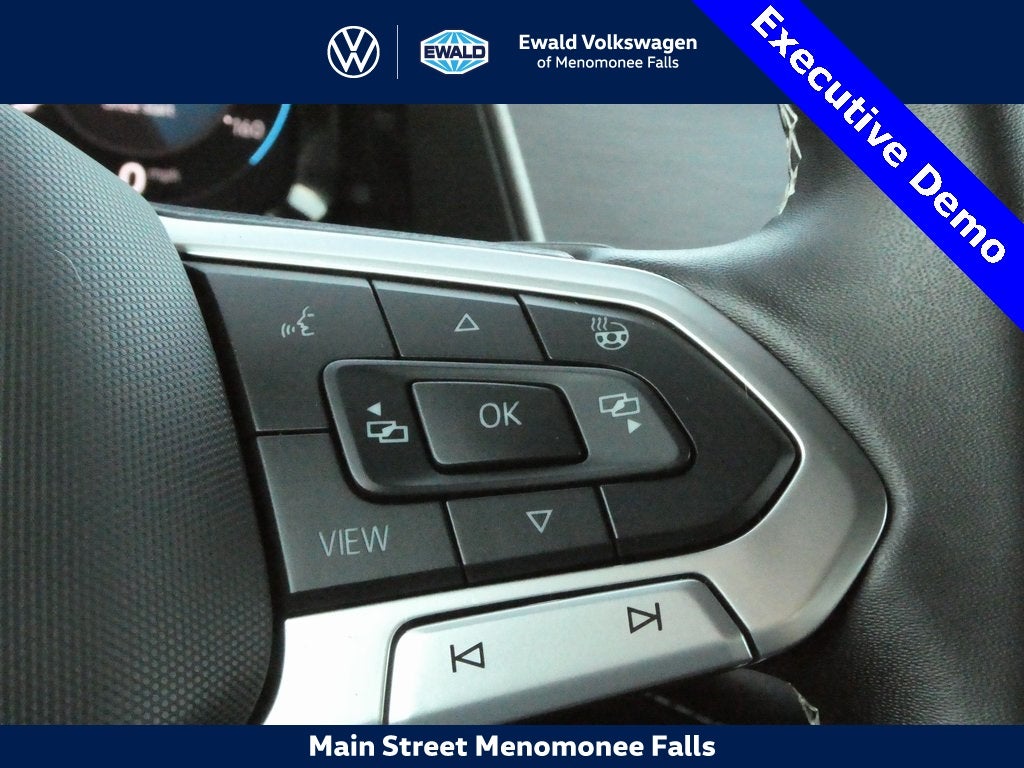 2025 Volkswagen Atlas Cross Sport 2.0T SE