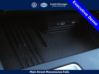 2025 Volkswagen Atlas Cross Sport 2.0T SE