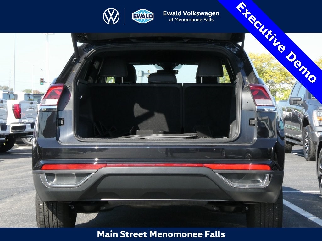 2025 Volkswagen Atlas Cross Sport 2.0T SE