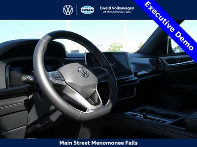 2025 Volkswagen Atlas Cross Sport 2.0T SE