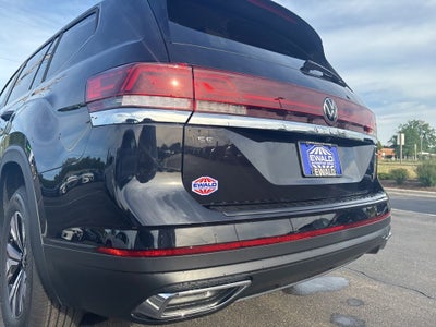 2026 Volkswagen Atlas 2.0T SE