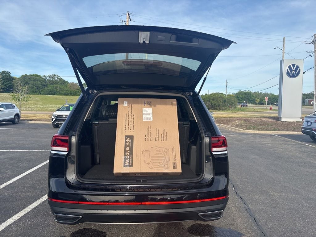 2026 Volkswagen Atlas 2.0T SE