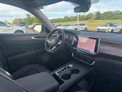 2026 Volkswagen Atlas 2.0T SE