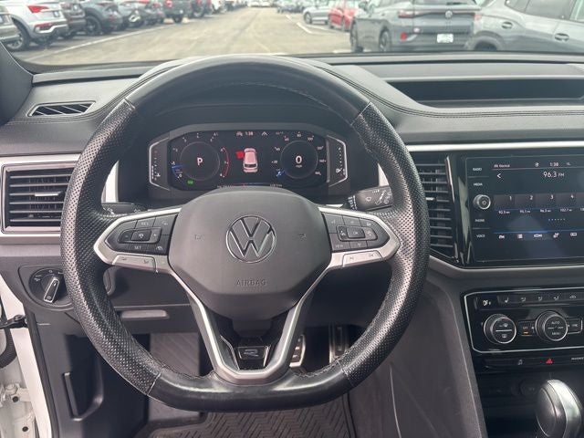 2022 Volkswagen Atlas Cross Sport 2.0T SEL R-Line