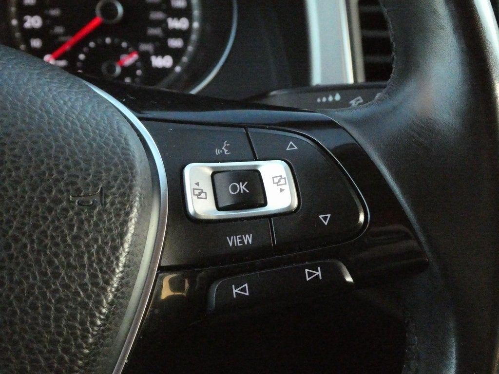 2019 Volkswagen Atlas 2.0T SE w/Technology w/Technology