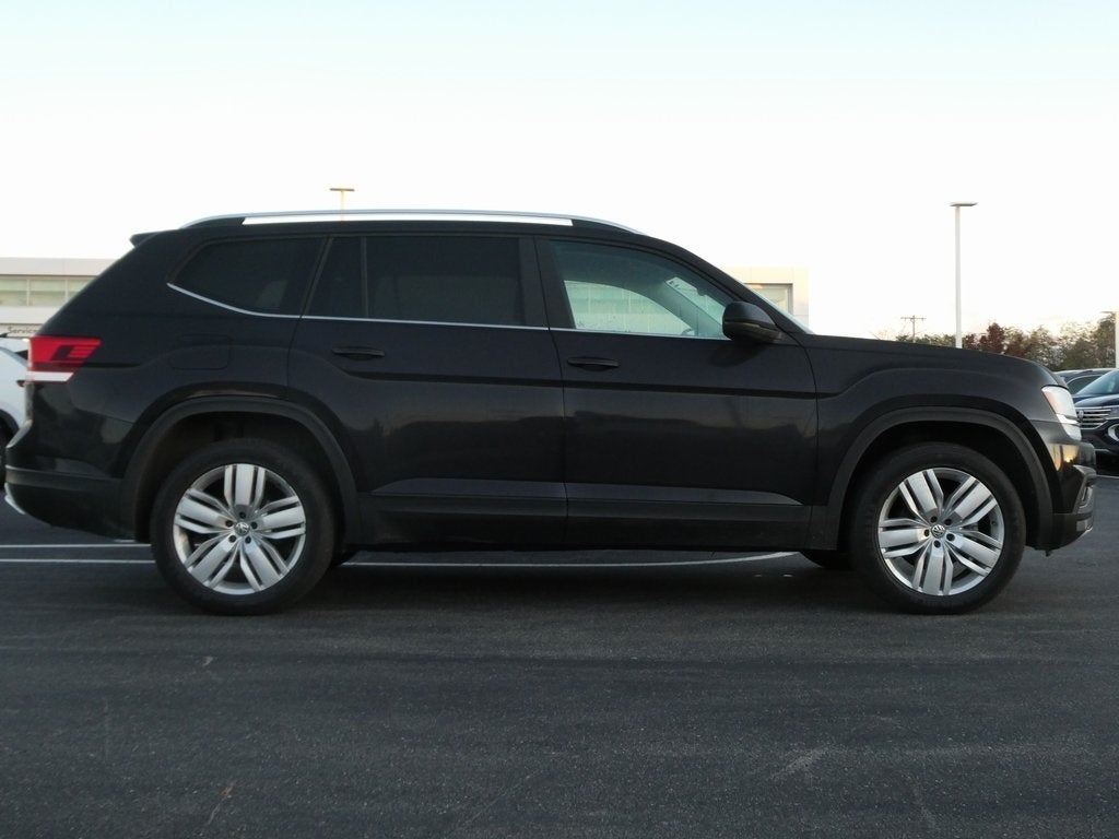 2019 Volkswagen Atlas 2.0T SE w/Technology w/Technology