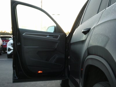 2019 Volkswagen Atlas 2.0T SE w/Technology w/Technology