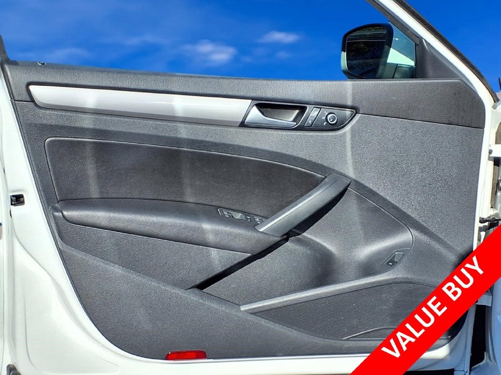 2015 Volkswagen Passat 1.8T S