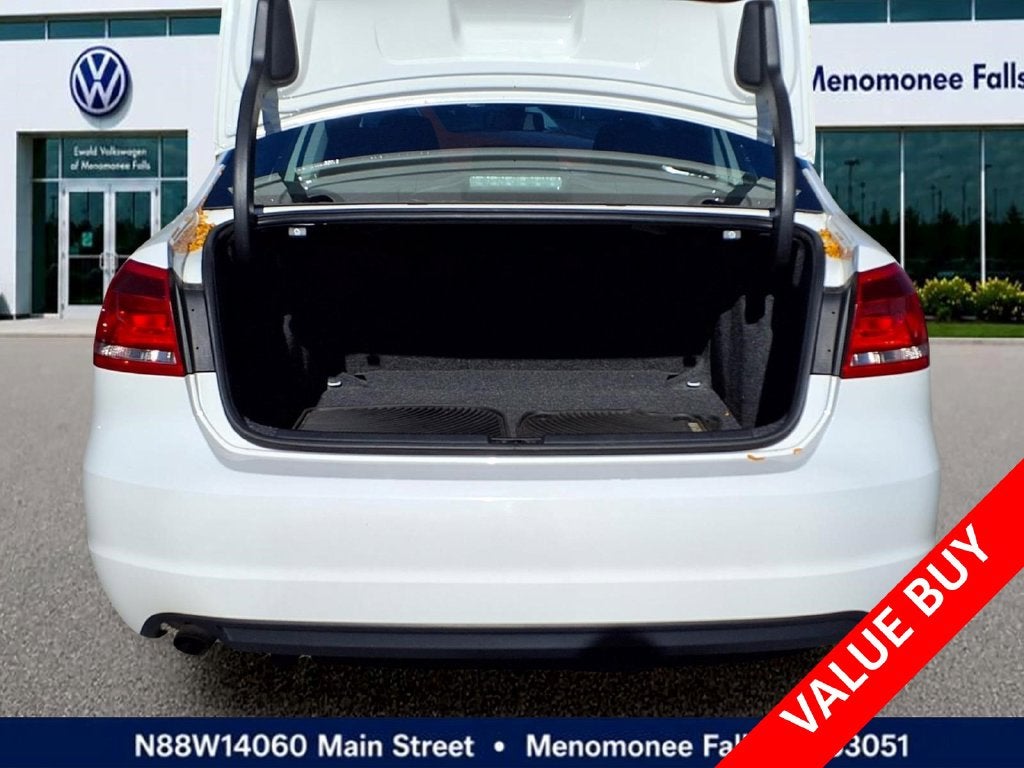 2015 Volkswagen Passat 1.8T S