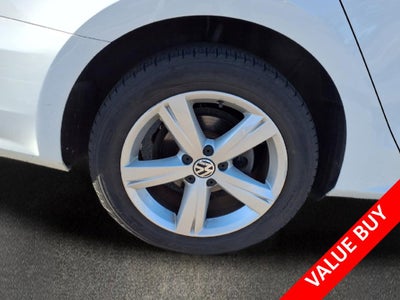 2015 Volkswagen Passat 1.8T S
