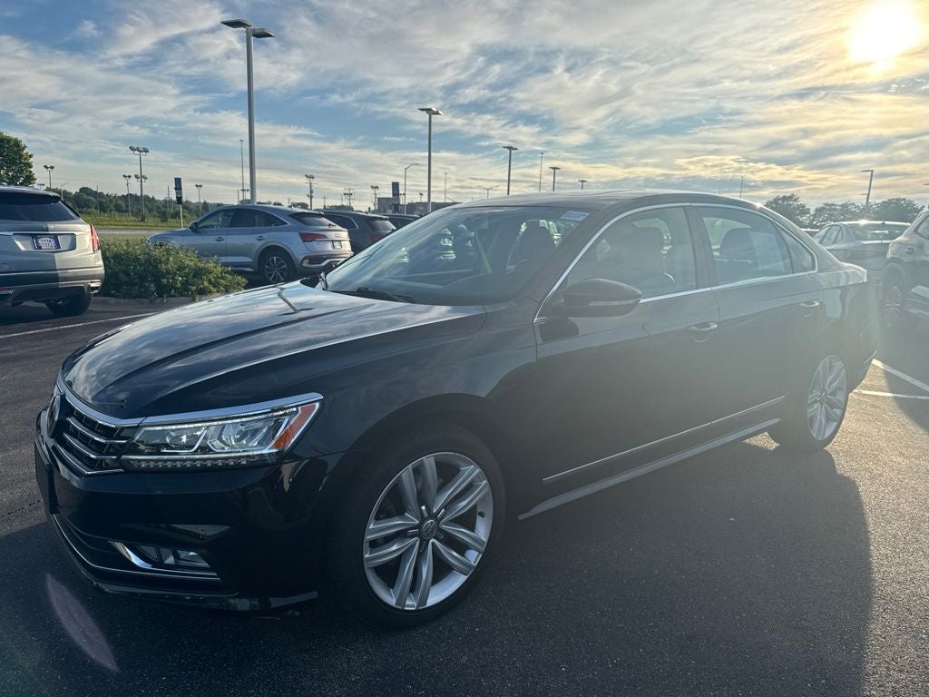 2017 Volkswagen Passat 1.8T SE w/Technology