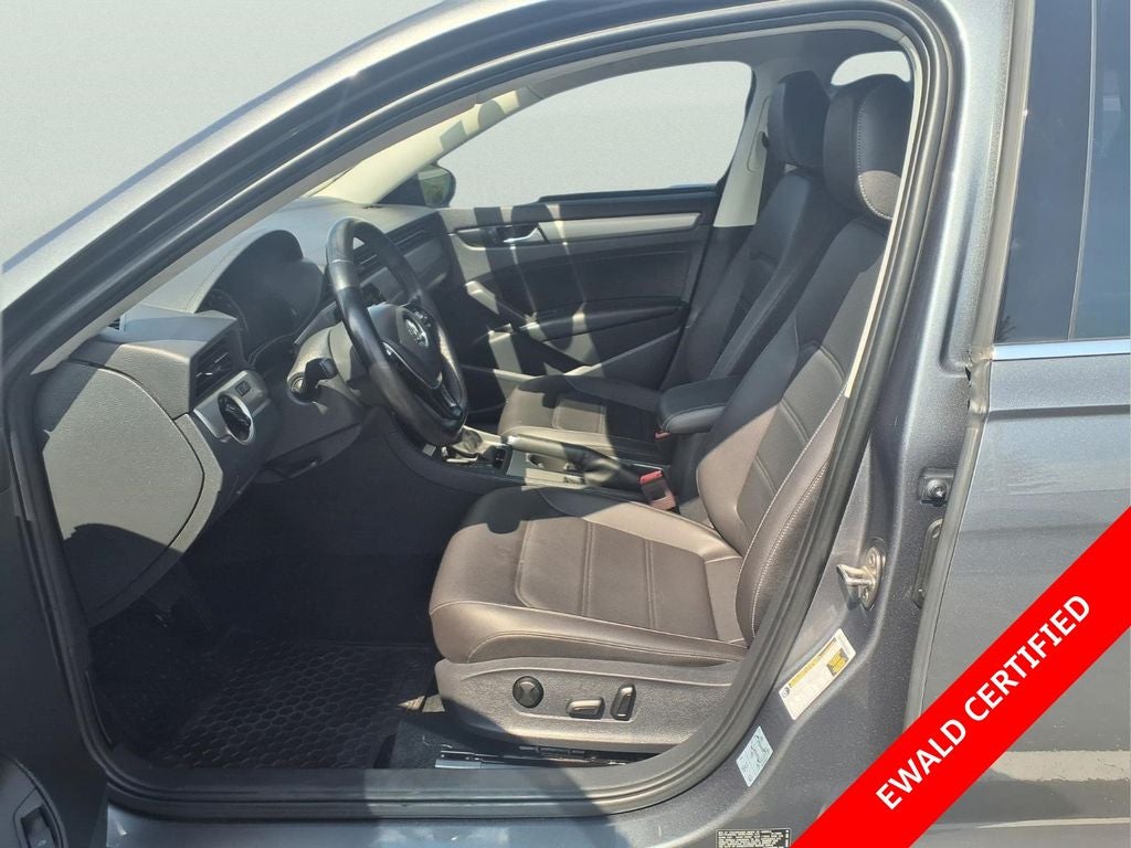 2020 Volkswagen Passat 2.0T SE