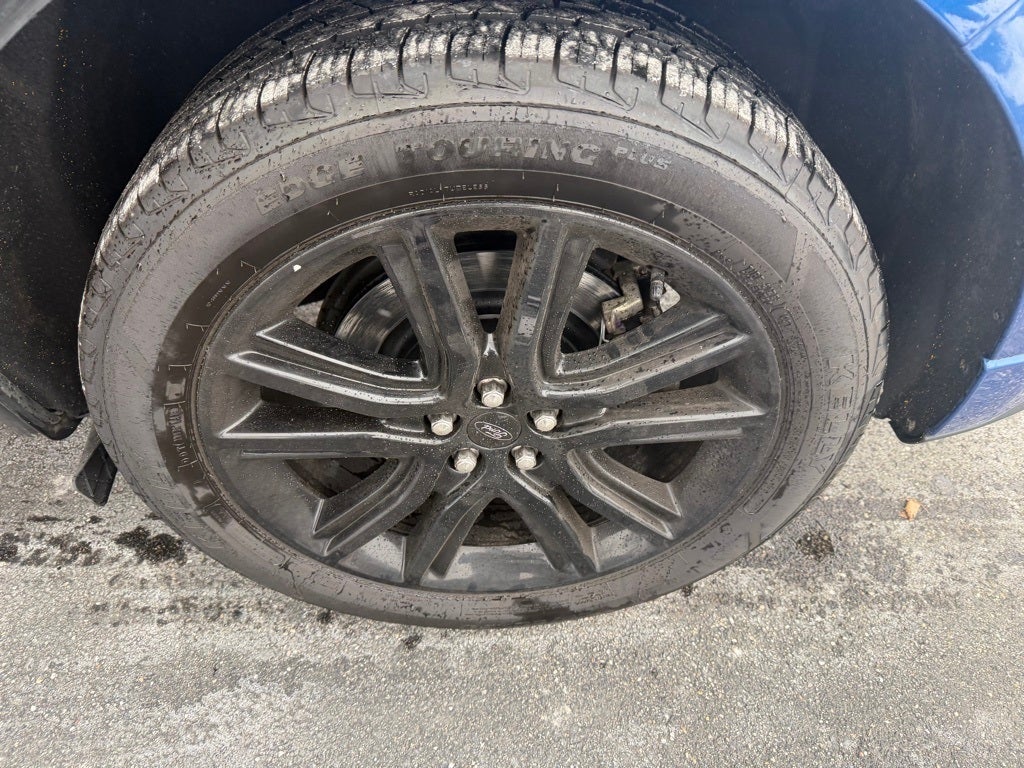 2024 Ford Edge ST Line