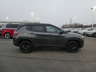 2023 Jeep Compass Altitude