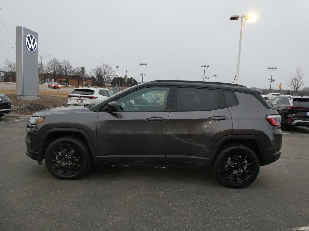 2023 Jeep Compass Altitude