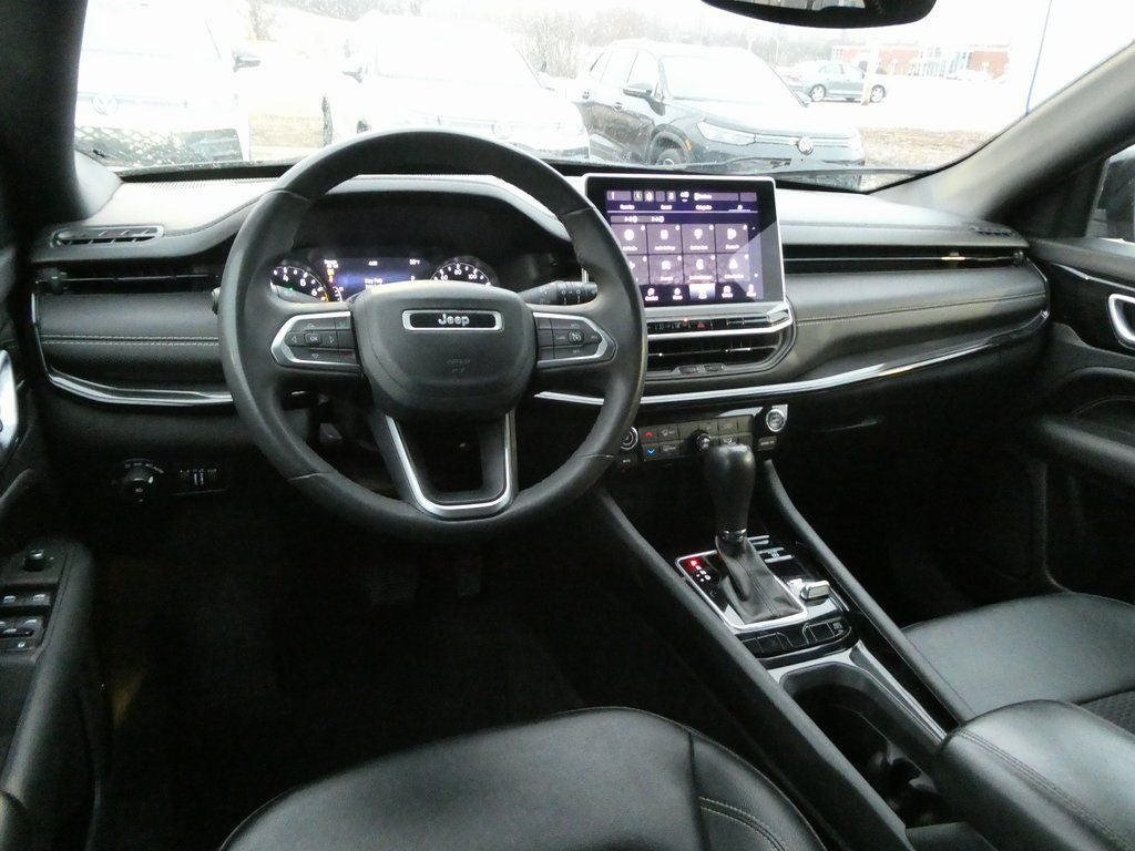 2023 Jeep Compass Altitude