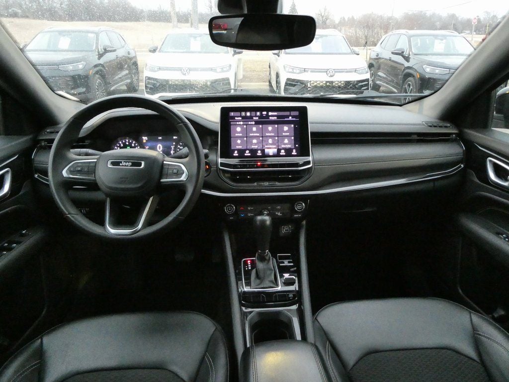 2023 Jeep Compass Altitude