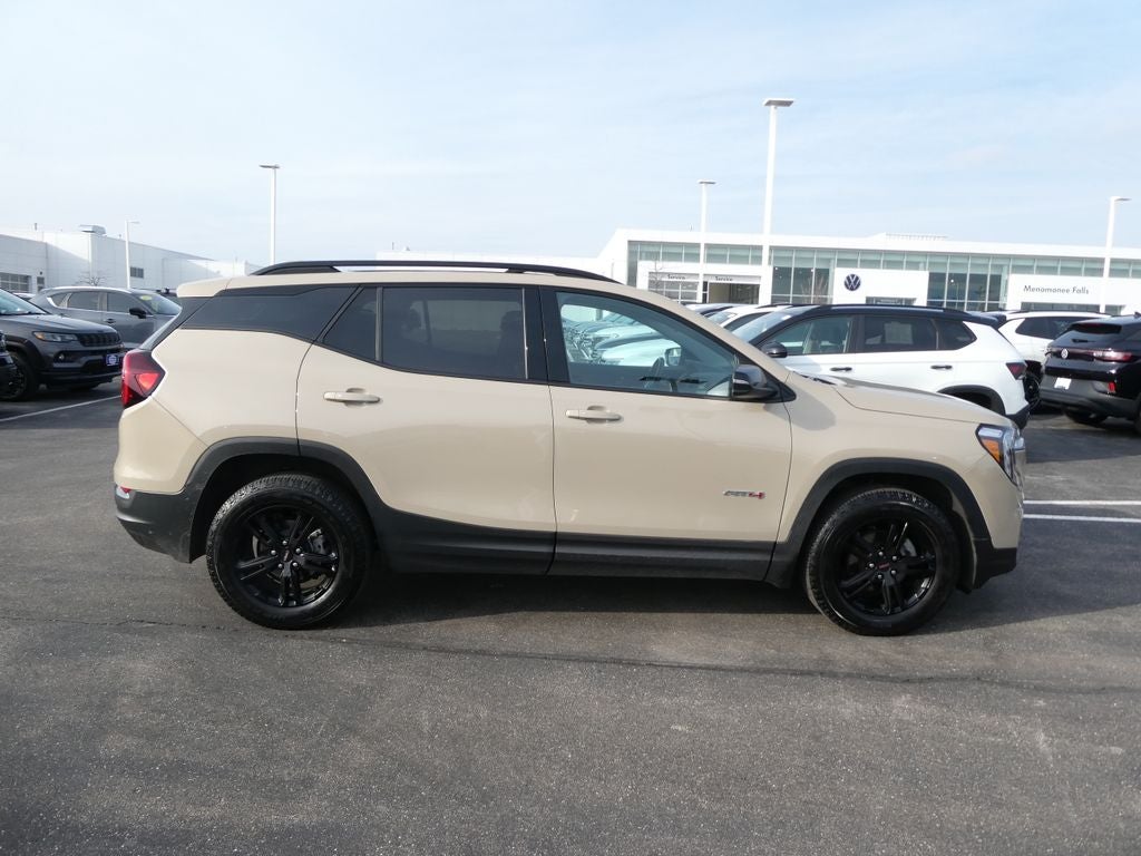 2023 GMC Terrain AT4