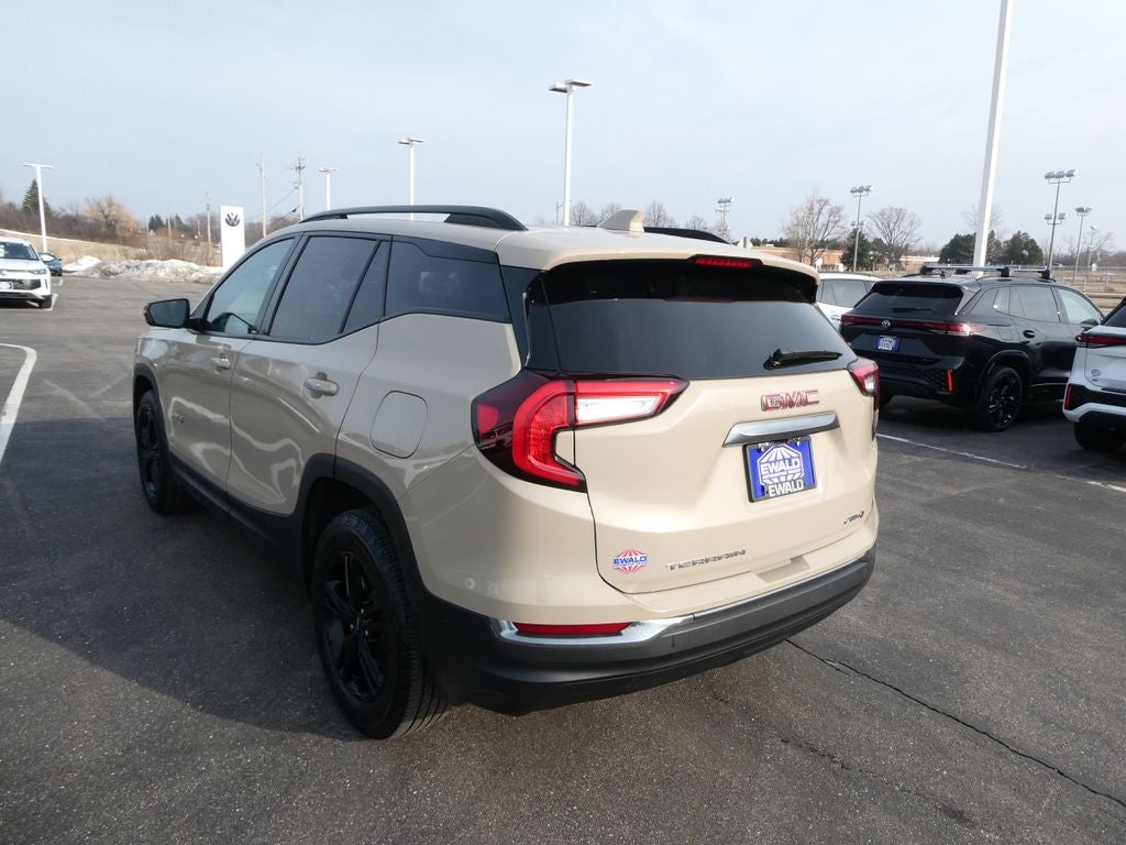 2023 GMC Terrain AT4