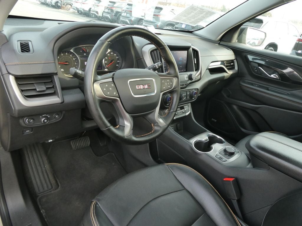 2023 GMC Terrain AT4