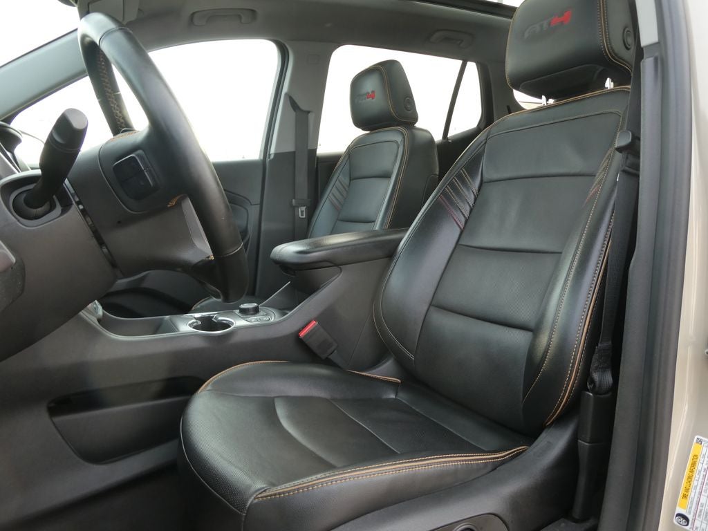2023 GMC Terrain AT4